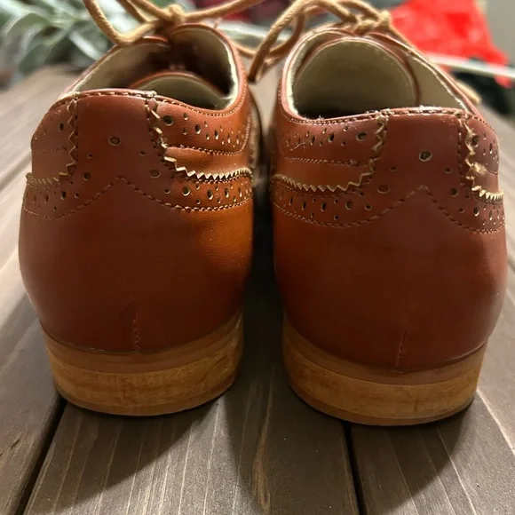 Wanted Babe Low Heel Oxford in Cognac - Picture 6 of 7